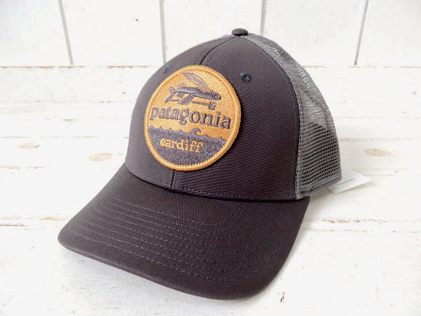 【patagonia】グレー×オレンジ・カーディフ・フライングフィッシュ・キャップ&ステッカー1枚