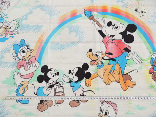 【ミッキー&フレンズ】ディズニー・レインボー柄・ヴィンテージ・カーテン/生地/ハーフシーツ