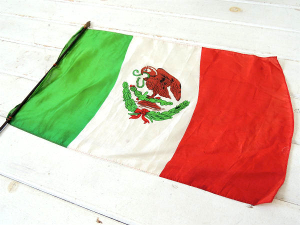【鷲・メキシカンフラッグ】オールド・メキシコ国旗・ヴィンテージ・旗・サボテン・ポール付き