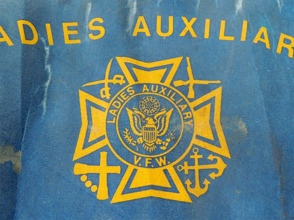 【V.F.W.】LADIES AUXILIARY・アメリカン・フラッグ・旗・ポール付き・ミリタリー