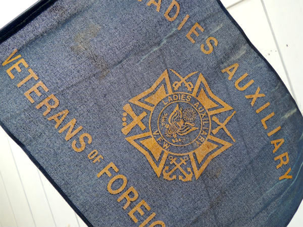 【V.F.W.】LADIES AUXILIARY・アメリカン・フラッグ・旗・ポール付き・ミリタリー