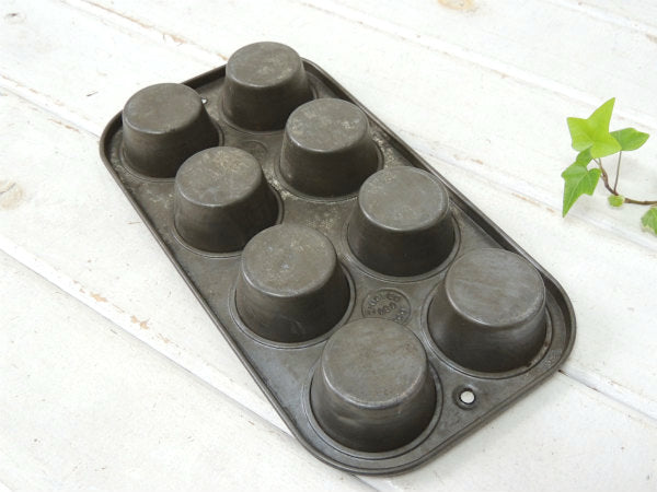 【EKCO】シャビーなティン製・アンティーク・マフィンモールド/菓子型/ベーキングティン/8つ穴