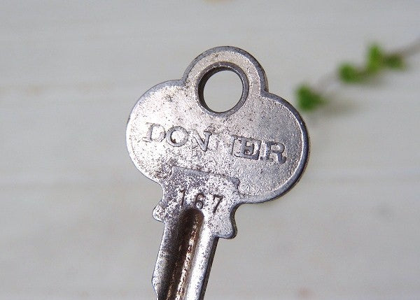 DONNER 馬 167 アメリカンビンテージ・鍵・キー・USA・ナンバー入り