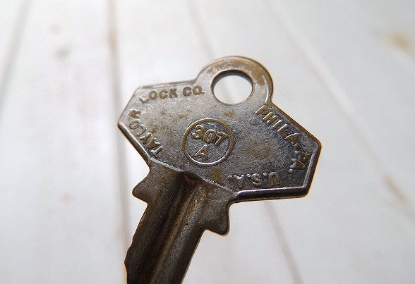【TAYLOR LOCK】307A・鍵・ビンテージ・キー・USA・ナンバー