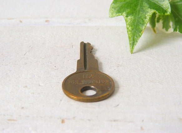 【NATIONAL KEY/Y11】ビンテージ・鍵・キー・USA・ナンバー入り