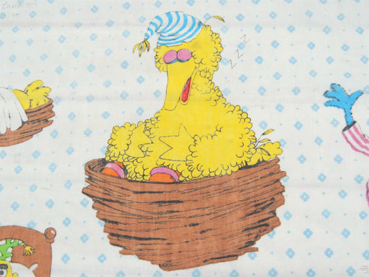 【セサミストリート】ベッド&パジャマ柄・ヴィンテージ・ユーズドシーツ(フラットタイプ) USA