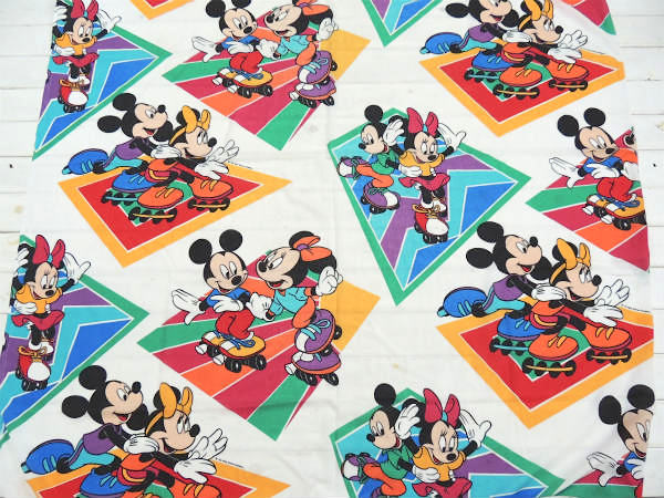 【ミッキー&ミニー】ローラースケート柄・ヴィンテージ・ユーズドシーツ(ボックスタイプ) USA
