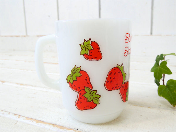 【Fire King】ファイヤーキング・ストロベリーショートケーキ・イチゴ柄・マグカップ/9オンス