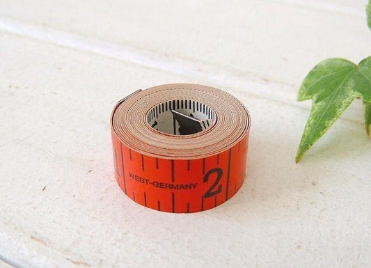 西ドイツ製・センチ&インチ表記・小さなアンティーク・メジャーテープ/メジャー/GERMANY