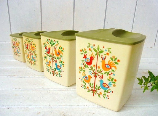 レトロポップな花柄&鳥柄・入れ子式・ヴィンテージ・キャニスター・4個セット　USA