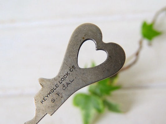【KEYHOLE LOCK・ハート型】ナンバー付き・鍵・アンティーク・キー・USA