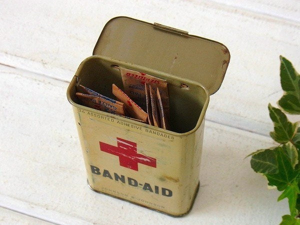 【ジョンソン&ジョンソン】バンドエイド入りの小さなヴィンテージ・ティン缶/ブリキ缶 USA