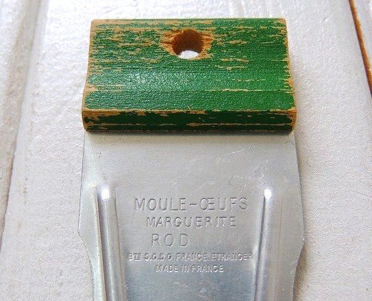 【MOULE OEUFS】フランス製・花型・アンティーク・エッグモールド/アルミ型