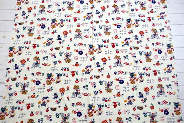 レトロな女の子 70's デッドストック ヴィンテージ ファブリック 生地 テキスタイル リメイク