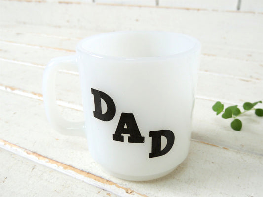 【DAD】父の日・ミルクガラス製・ヴィンテージ・マグカップ・食器・プレゼント・ギフト USA