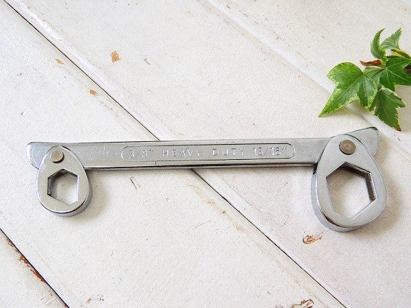 MULTI　WRENCH  自動車&オートバイ ヴィンテージ レンチ&スパナ 工具 USA アメ車 ガレージ雑貨