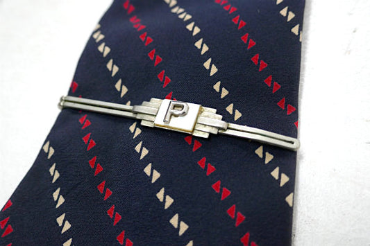 アール・デコ×イニシャル P ×パール デザイン お洒落なダブルライン・アンティーク・タイピン