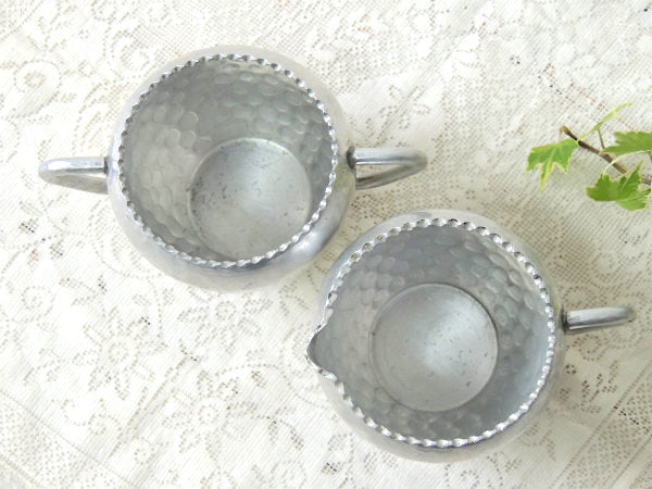 ハンマードフィニッシュ・アルミ製・ヴィンテージ・シュガー&クリーマー2点セット・コーヒー&ティー