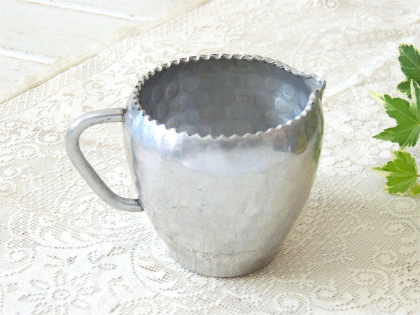 ハンマードフィニッシュ・アルミ製・ヴィンテージ・シュガー&クリーマー2点セット・コーヒー&ティー