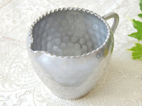 ハンマードフィニッシュ・アルミ製・ヴィンテージ・シュガー&クリーマー2点セット・コーヒー&ティー