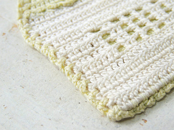 クロッシェ・家モチーフ・手編み・ヴィンテージ・ポットホルダー・コースター・キッチン用品 USA