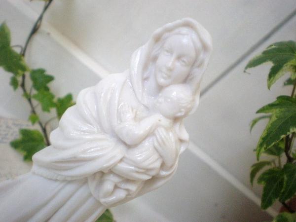 ヴィンテージ　聖母マリア像のオブジェ