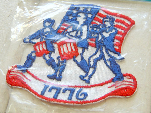 アメリカ合衆国 1776・バイセンテニアル 星条旗 ヴィンテージ・刺繍・ワッペン パッチ USA