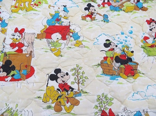 【ミッキー&フレンズ】レトロなミッキー・ヴィンテージ・ベッドスプレッド/ベッドカバー USA