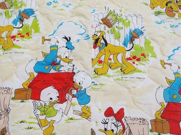 【ミッキー&フレンズ】レトロなミッキー・ヴィンテージ・ベッドスプレッド/ベッドカバー USA