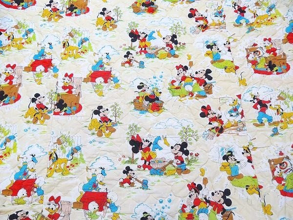 【ミッキー&フレンズ】レトロなミッキー・ヴィンテージ・ベッドスプレッド/ベッドカバー USA
