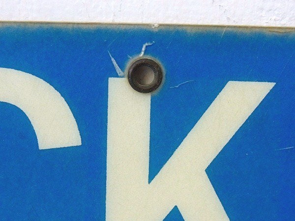 1950〜1960's THIS DOCK CLOSED・→ ビッグサイズ グラスファイバー製 サイン 看板 USA 標識