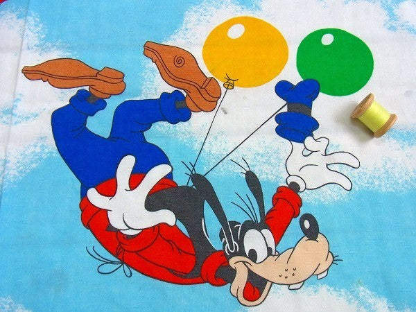 【ミッキー&フレンズ】ディズニー・飛行船・ヴィンテージ・ユーズドシーツ(フラット)USA