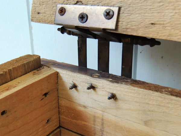 【無骨な金具・蝶番】木製・ヴィンテージ・トランク/木箱/道具箱/工具箱/ウッドボックス