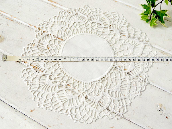 アメリカ製・ホワイト・クロッシェレース・デッドストック未使用・アンティーク・ドイリー・ハンドメイド