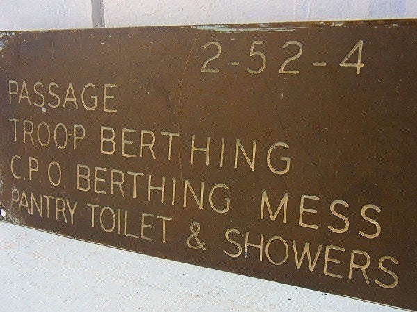 【TOILET&SHOWER】アメリカ海軍・真鍮製・40’sアンティーク・船内プレート/標示プレート