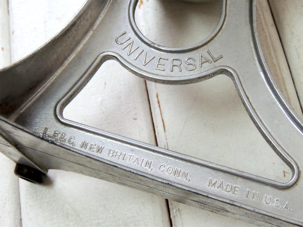 【UNIVERSAL】アルミ製・手動式・30'sアンティーク・ジュース絞り器/ジューサー USA