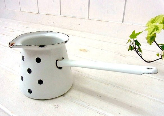 スロベニア製・水玉柄のヴィンテージ・ホーロー・ミルクパン/片手鍋/バターメルター