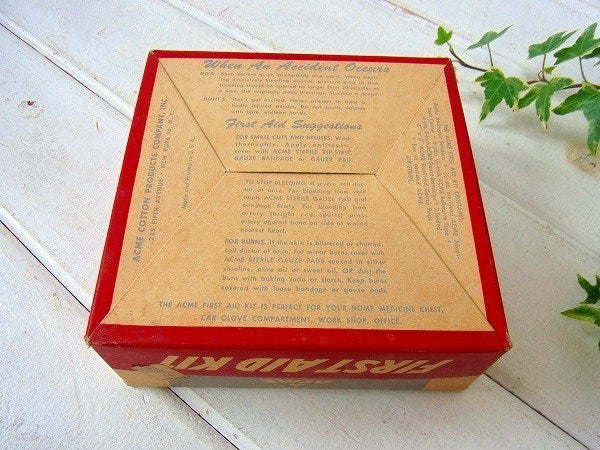 【ACME】古いアメリカのヴィンテージ・ファーストエイドキット/救急セット/デッドストック