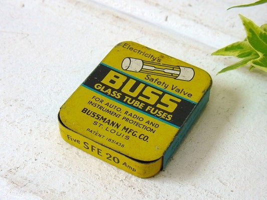 【BUSS FUSES】ガラス管ヒューズ・小さなヴィンテージ・ヒューズ缶/ティン缶　USA