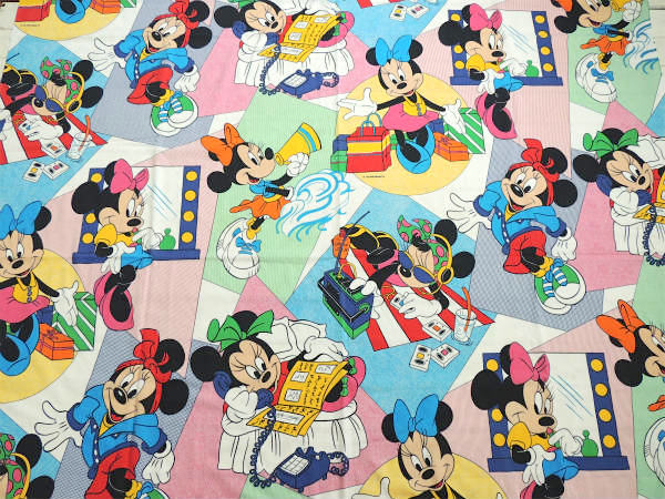 【ミニーマウス】USA・ディズニー・カラフル・ヴィンテージ・USEDフラットシーツ(1/2)