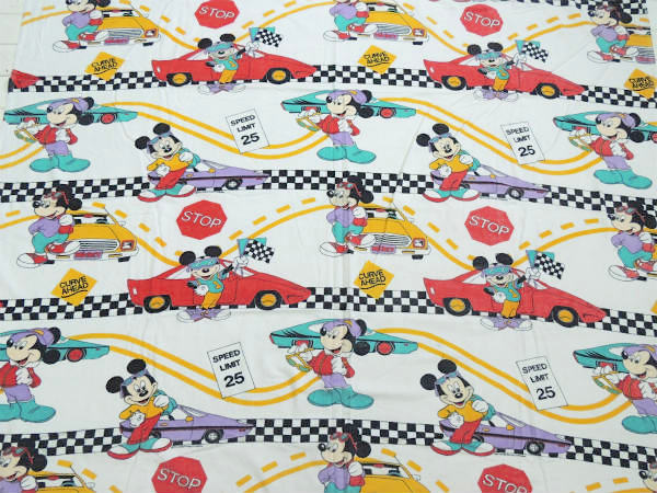 【OLDミッキーマウス】スポーツカー×チェッカーフラッグ柄・ヴィンテージ・ユーズドシーツ(1/2)