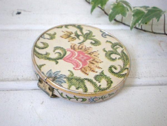 プチポワン柄ヴィンテージ・コンパクトミラー