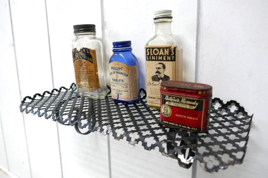 ミッドセンチュリー ブラックカラー アンティーク ウォールシェルフ 飾り棚 型抜き デザイン USA