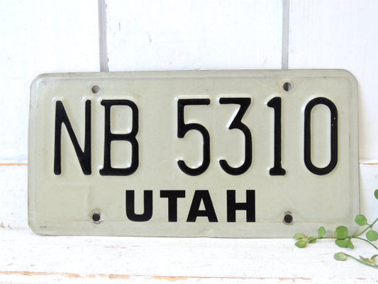 【ユタ州・NB 5310 UTAH】ヴィンテージ・ナンバープレート・カーライセンスプレート