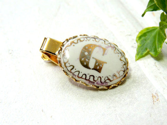 【イニシャル文字・G】ゴージャスなデザイン・ヴィンテージ・タイピン・タイバー・ゴールド・ホワイト