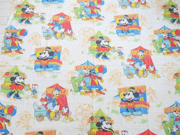 【ミッキー&フレンズ】OLDミッキー・カーニバル柄・70'sヴィンテージ・ユーズドシーツ(1/2)