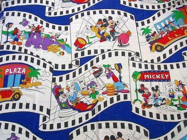 【ミッキー&フレンズ】ディズニー・フィルム柄・ヴィンテージ・ユーズドシーツ(1/2) USA