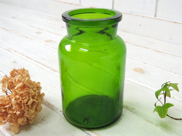 【ベルギー製・緑色】ヴィンテージ・薬瓶・メディカルボトル・ガラス瓶・花瓶・フラワーベース