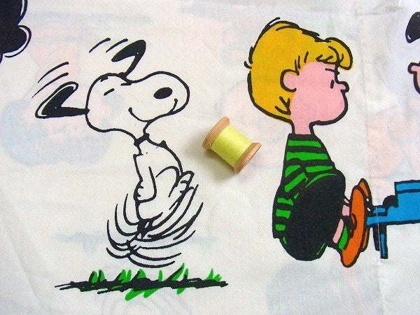 【スヌーピー】ピーナッツの仲間・コミック柄・ヴィンテージ・ユーズド・ピロケース/枕カバー USA