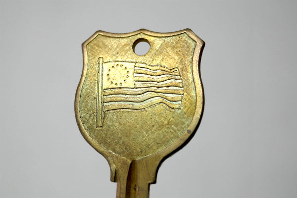 初代 アメリカ国旗・13星 1776★1976 USA 建国200年 ヴィンテージ 真鍮 キー 鍵